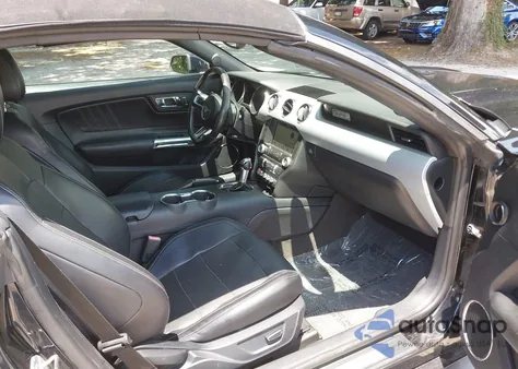 2016 Ford Mustang Ecoboost Premium z USA, uszkodzony, nr VIN 1FATP8UH7G5212923